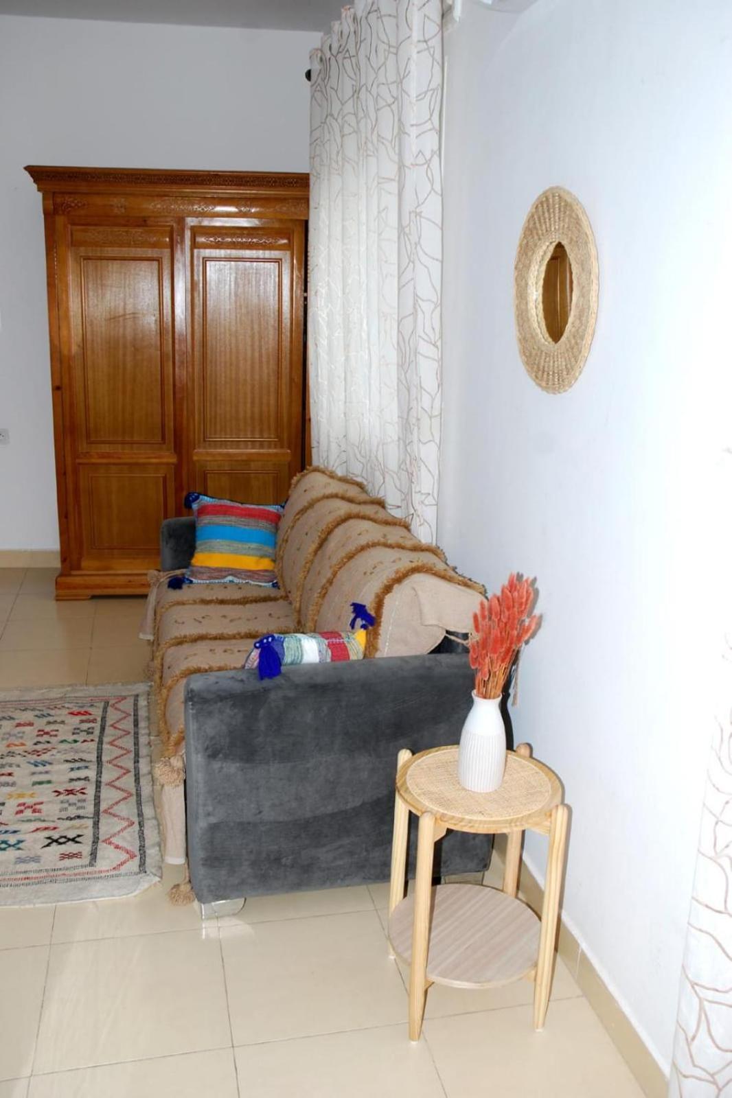Studio Lumineux Avec Terrasse Tanger Luaran gambar